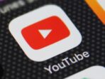 Resiko Menggunakan Aplikasi Youtube vanced
